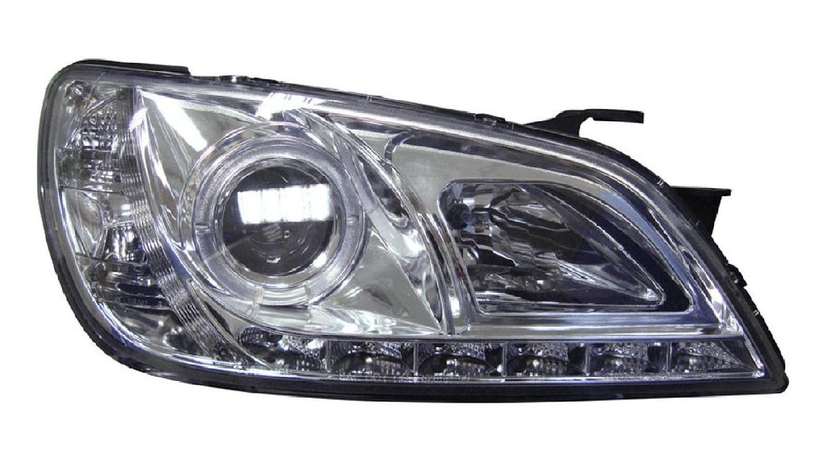 Set+de+phares+look-diurnes+sur+mesure+pour+Lexus+IS300+1998-2005+-+Chrom%C3%A9